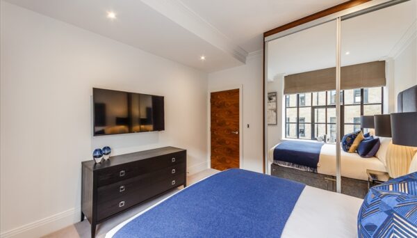 PALACE WHARF, HAMMERSMITH, LONDON, W6