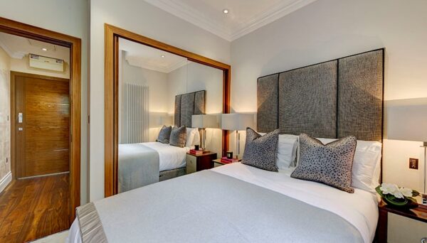 GARDEN HOUSE, BAYSWATER, LONDON, W2