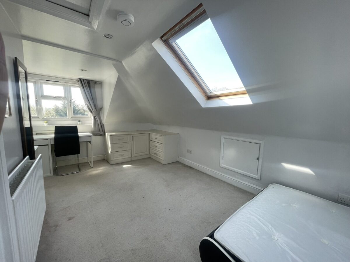 Sidcup Road, LONDON, SE9