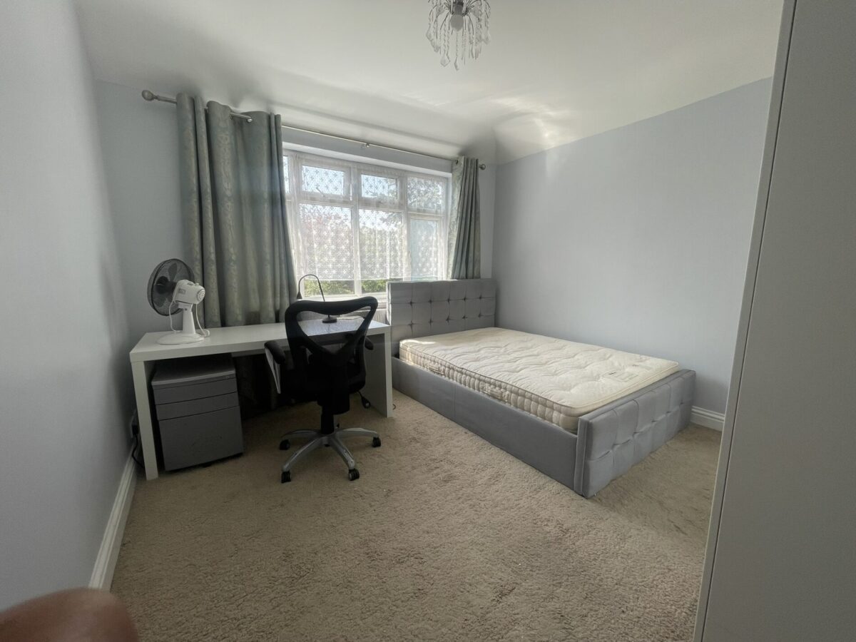 Sidcup Road, LONDON, SE9