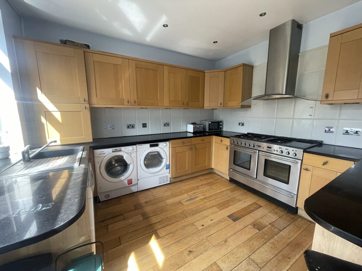 Sidcup Road, LONDON, SE9