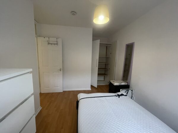 Horseferry Road, LONDON, E14