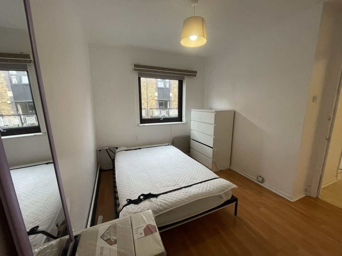 Horseferry Road, LONDON, E14