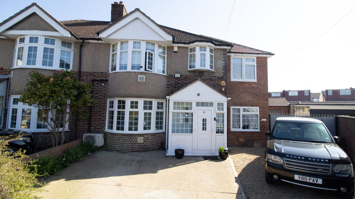Shelley Crescent, Hounslow, TW5