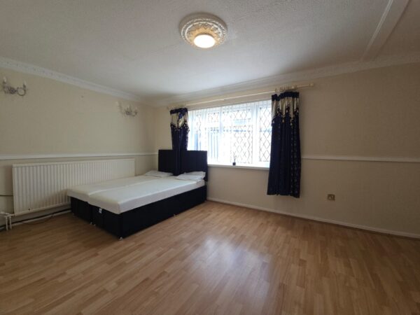 Pentland Road, SLOUGH, SL2