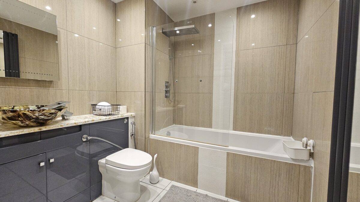 Whitby House, 26 Marsh Wall, LONDON, E14