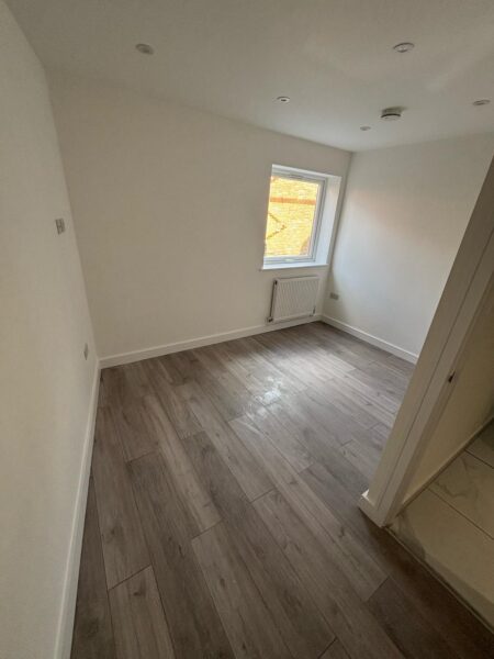 21 High Street, Cheshunt, WALTHAM CROSS, EN8