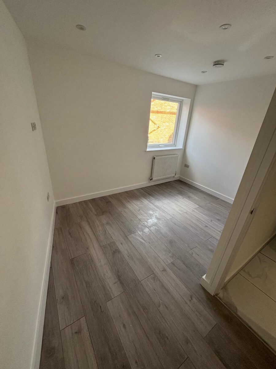 21 High Street, Cheshunt, WALTHAM CROSS, EN8