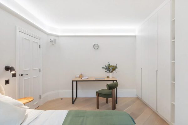 Shepherds House, London, W1K