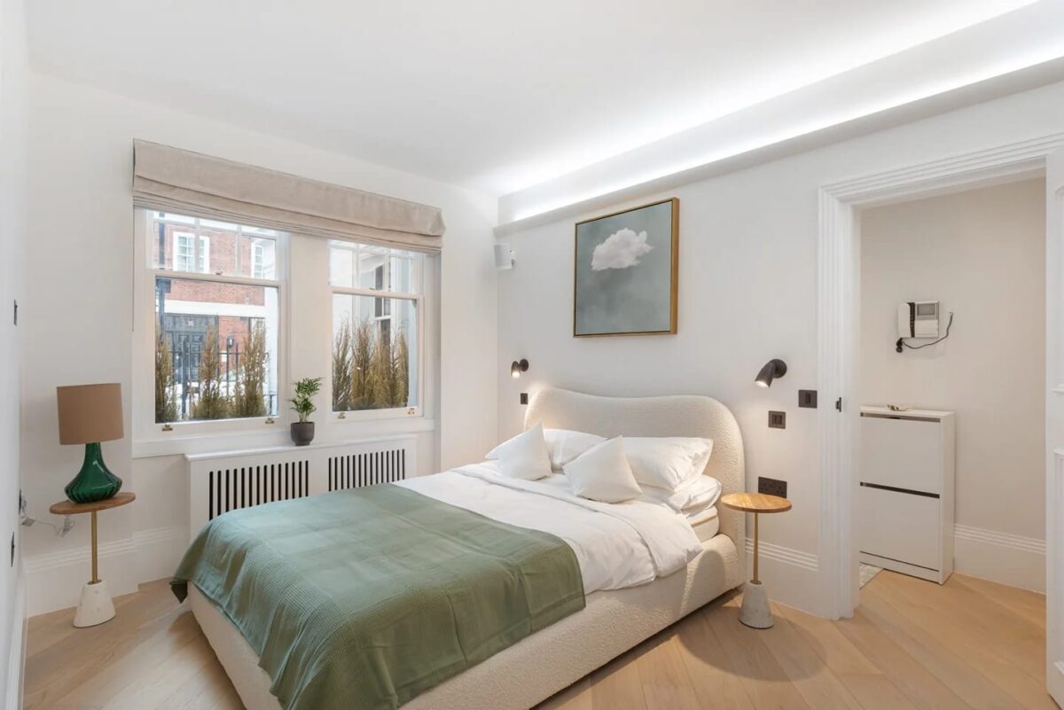 Shepherds House, London, W1K