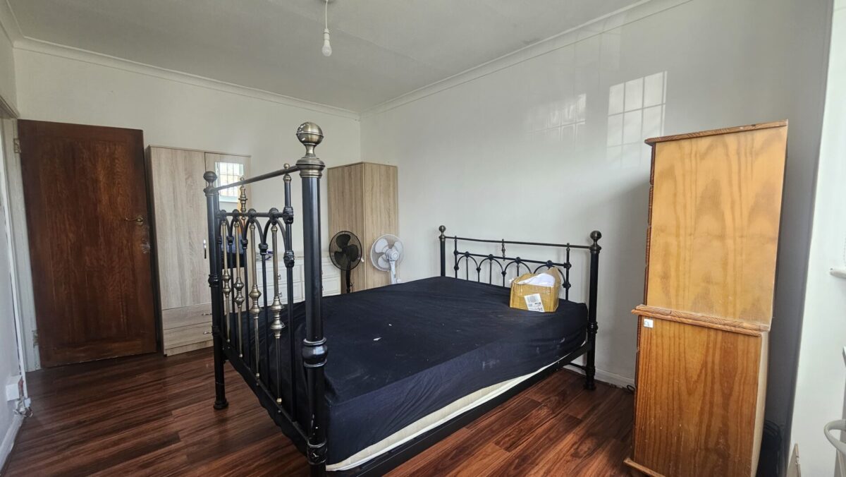 The Glen, Hounslow, Southall UB2