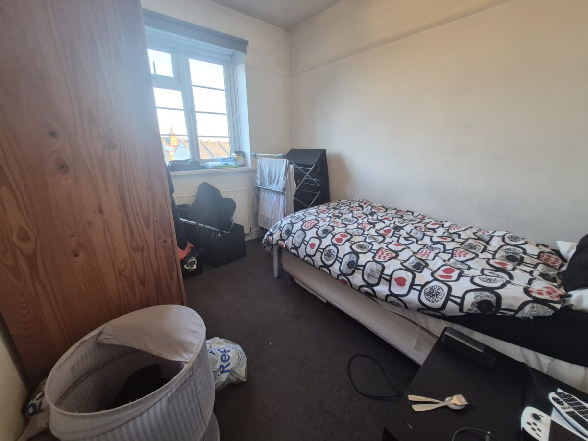 Holmbury Court, Upper Tooting Road, LONDON, SW17