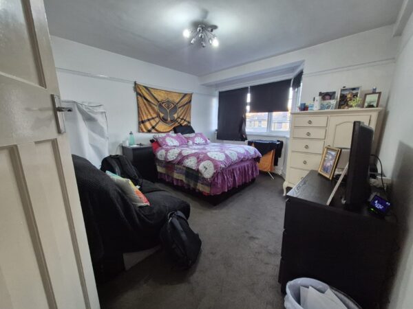Holmbury Court, Upper Tooting Road, LONDON, SW17