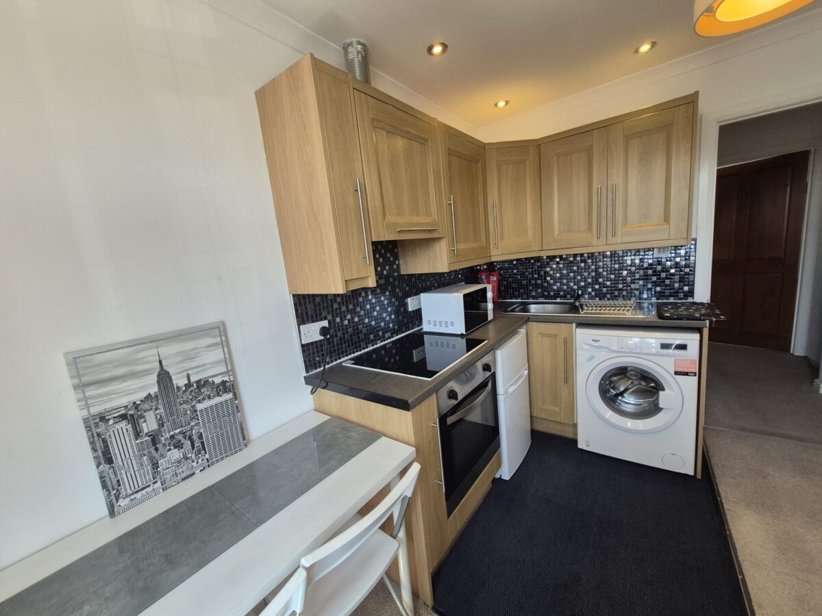Southend Arterial Road, HORNCHURCH, RM11