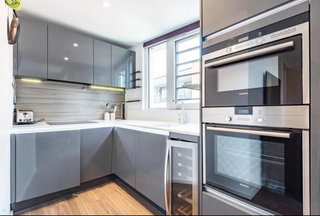 Aurora Apartments, 10 Buckhold Road, London, SW18 