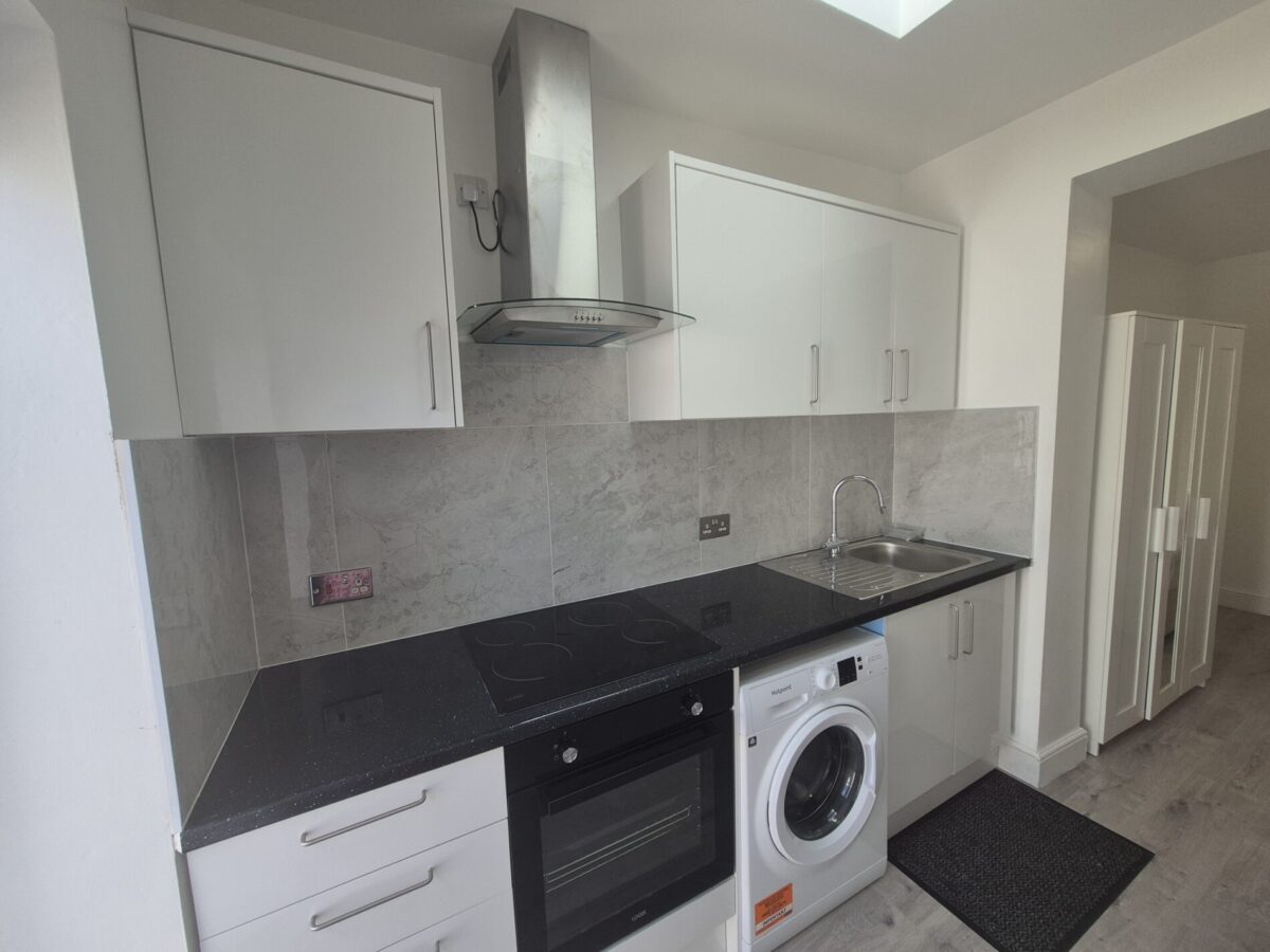 Gainsborough Gardens, Edgware, HA8