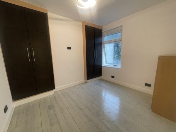 Manor Road, London, SE25