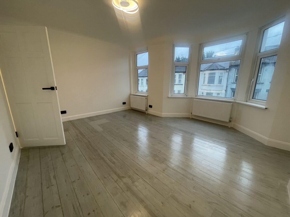 Manor Road, London, SE25