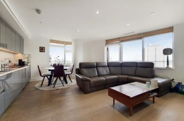 12, Lombard Road LONDON SW11