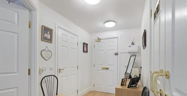 Village way, Ilford, IG6 1RA