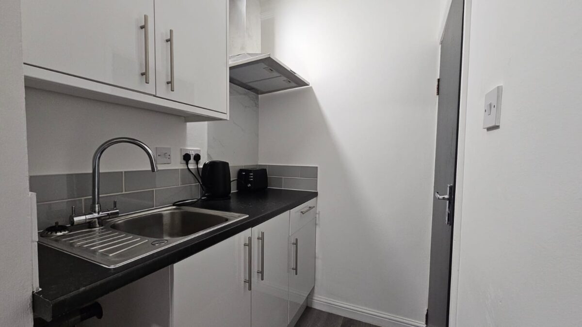Adelaide Terrace, Brentford, TW8