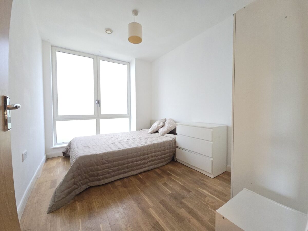 Clayponds Lane Street, TW8