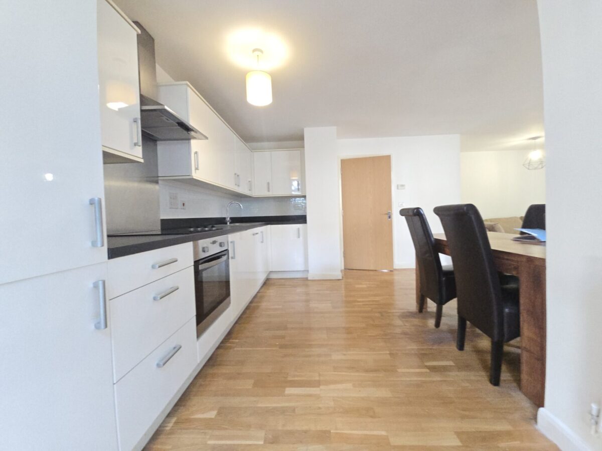 Clayponds Lane Street, TW8