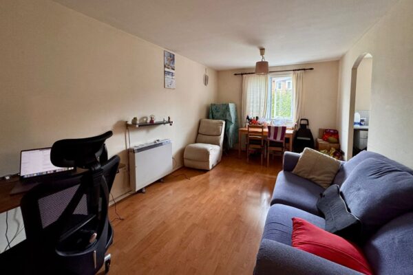 Hounslow, TW4