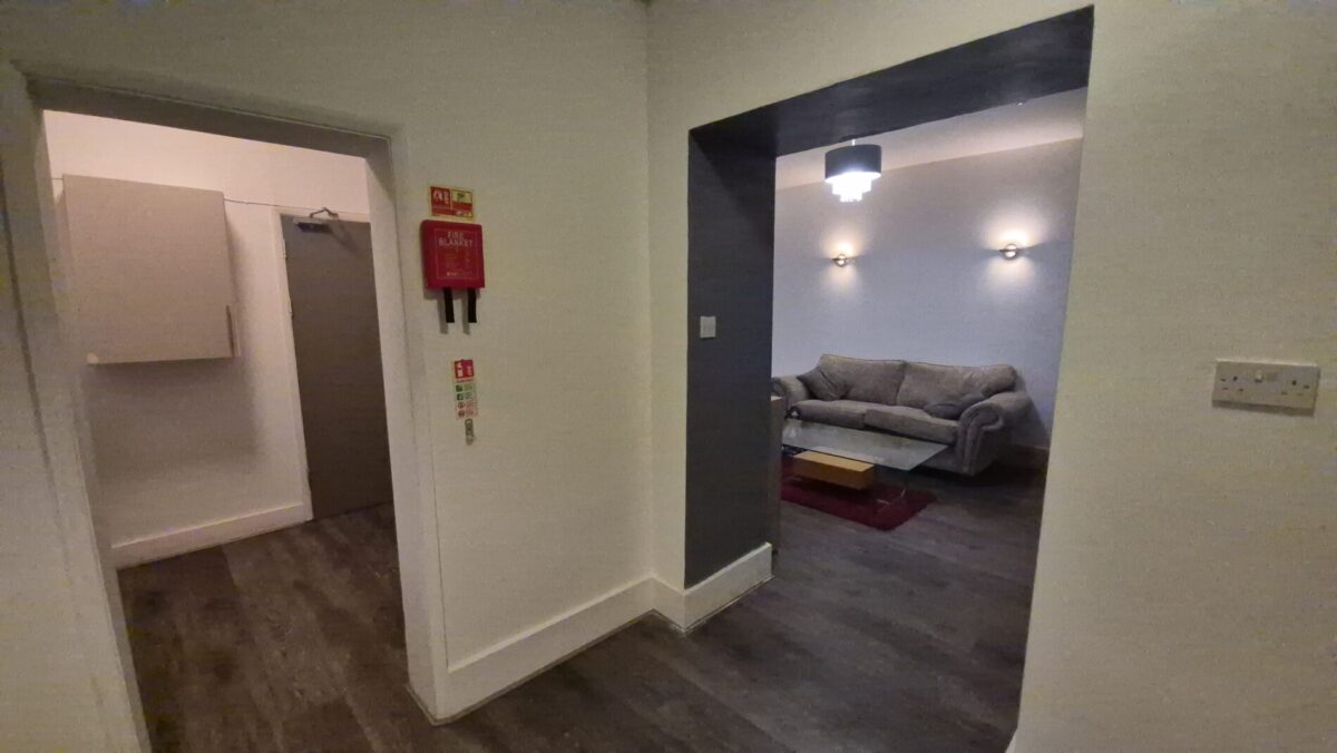 Hainualt Road, Leytonstone, E11