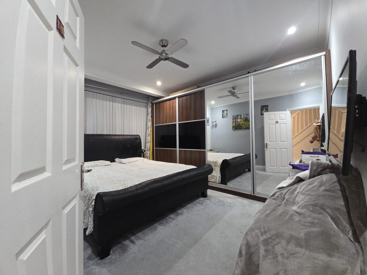 Wimborne Avenue, Hayes, UB4