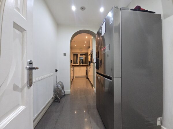 Wimborne Avenue, Hayes, UB4