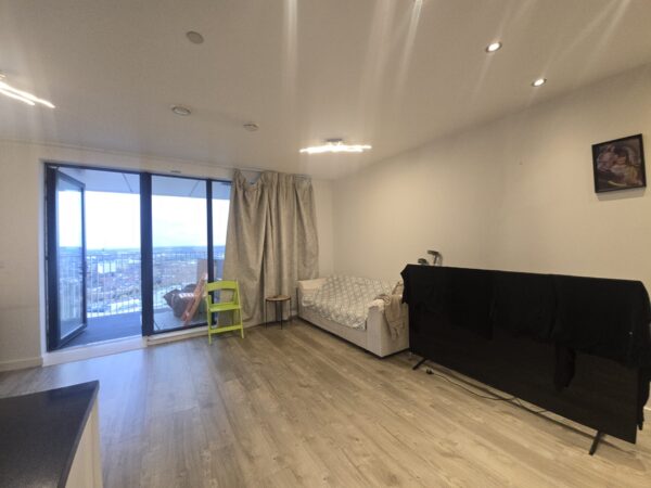 Lakeside Drive, London, NW10