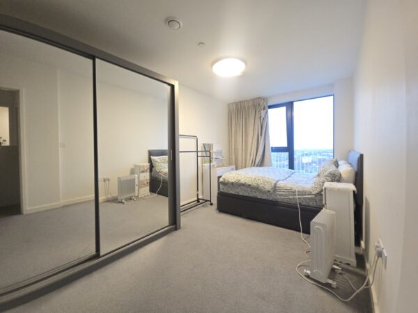 Lakeside Drive, London, NW10