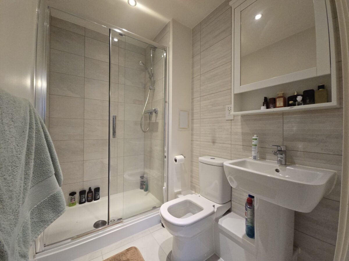 Lakeside Drive, London, NW10