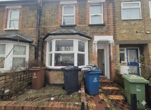 Valentine Road, HARROW, HA2