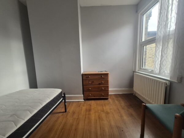 Valentine Road, HARROW, HA2