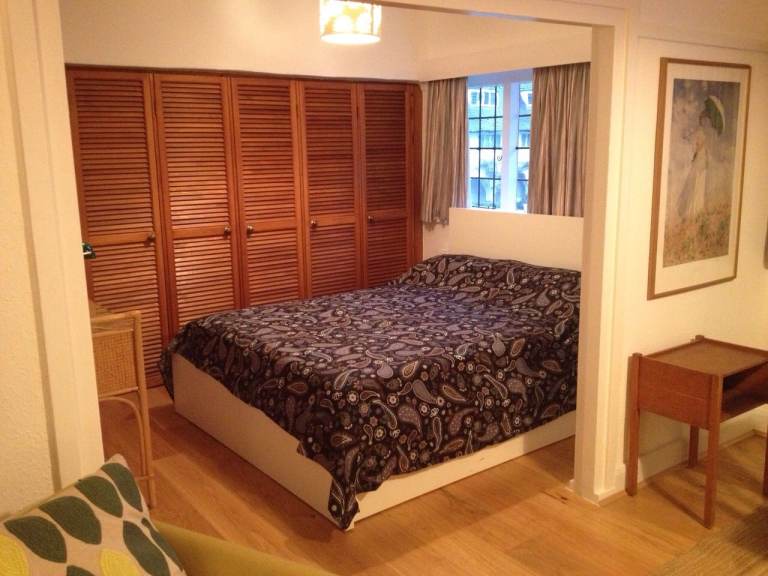 Waterlow Court, Heath Close, NW1, London