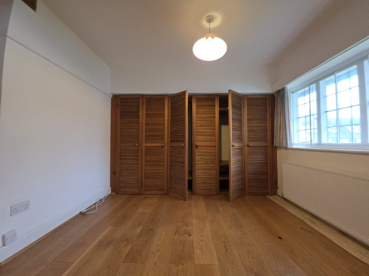 Waterlow Court, Heath Close, NW1, London