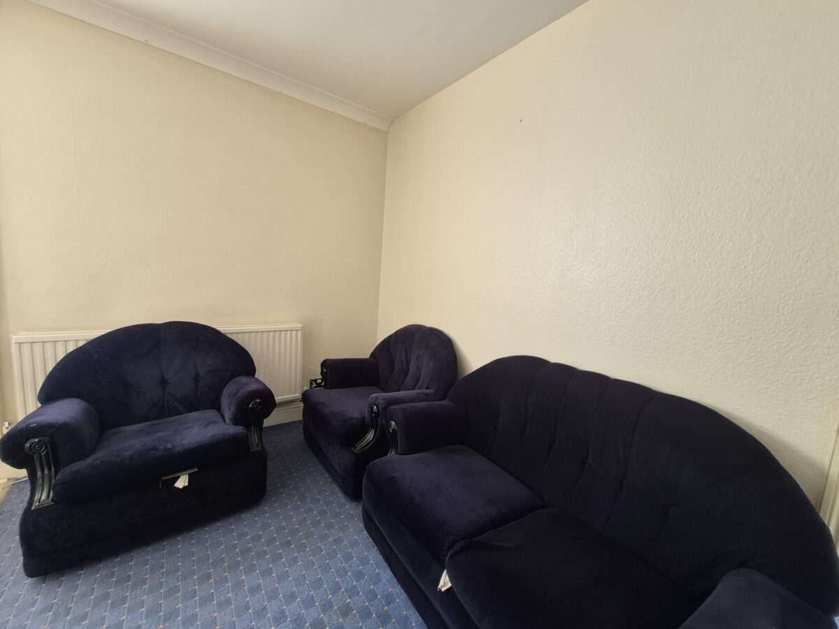 Wayside, LONDON, SW14