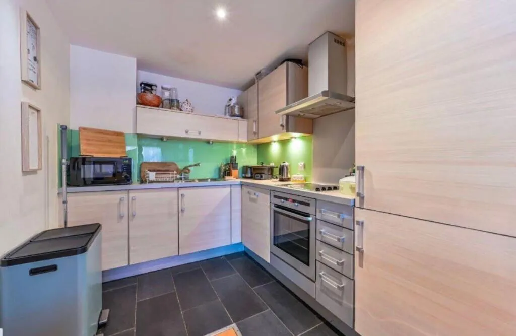 Angelis Apartments, 69, Graham Street, LONDON, N1