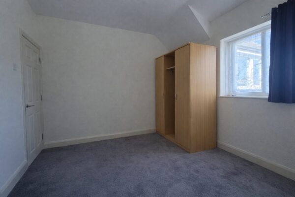 Clifford Avenue, London, SW14