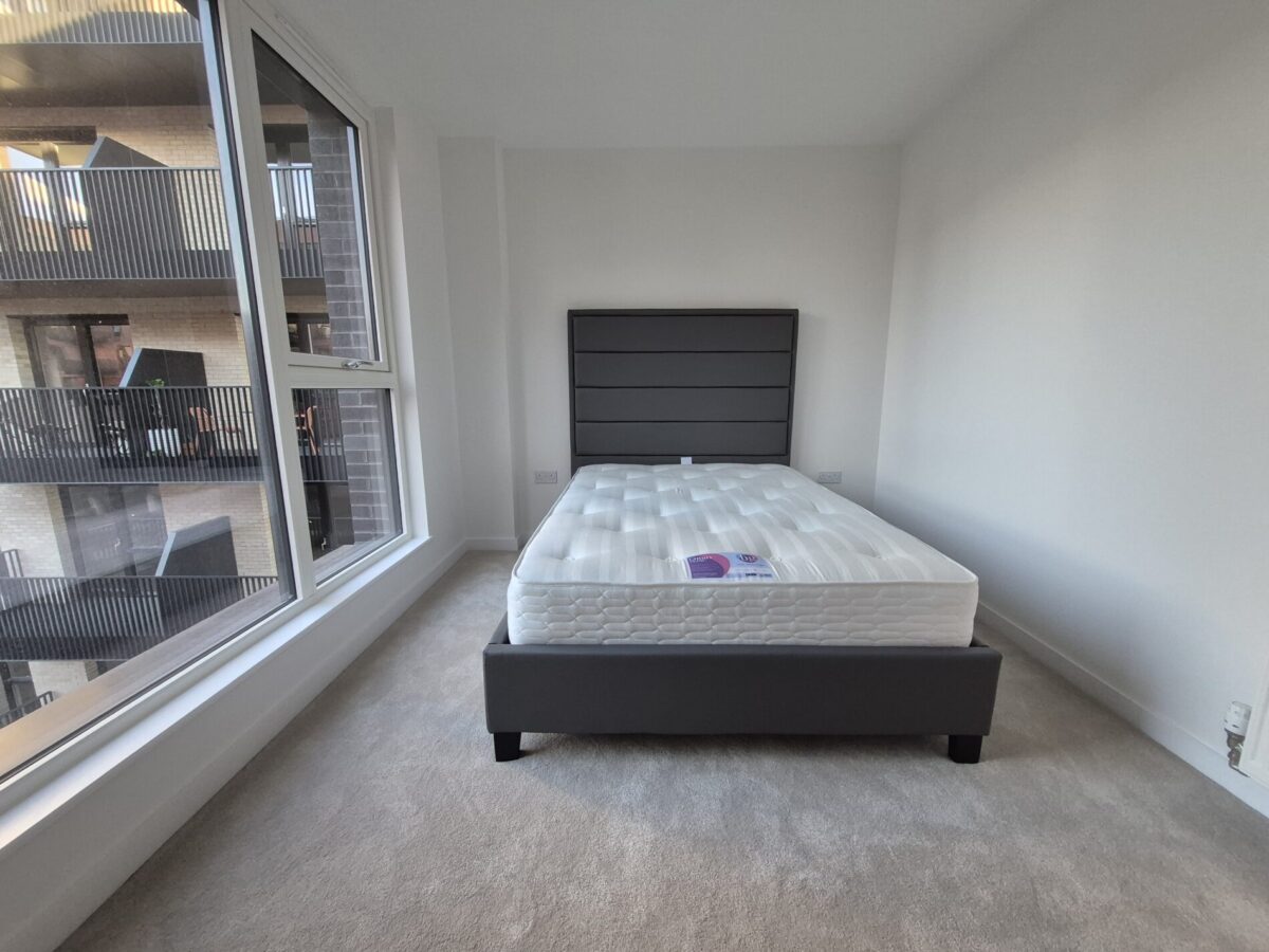 Hayes Village, Excelsa Court, UB3