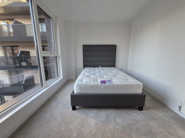 Hayes Village, Excelsa Court, UB3