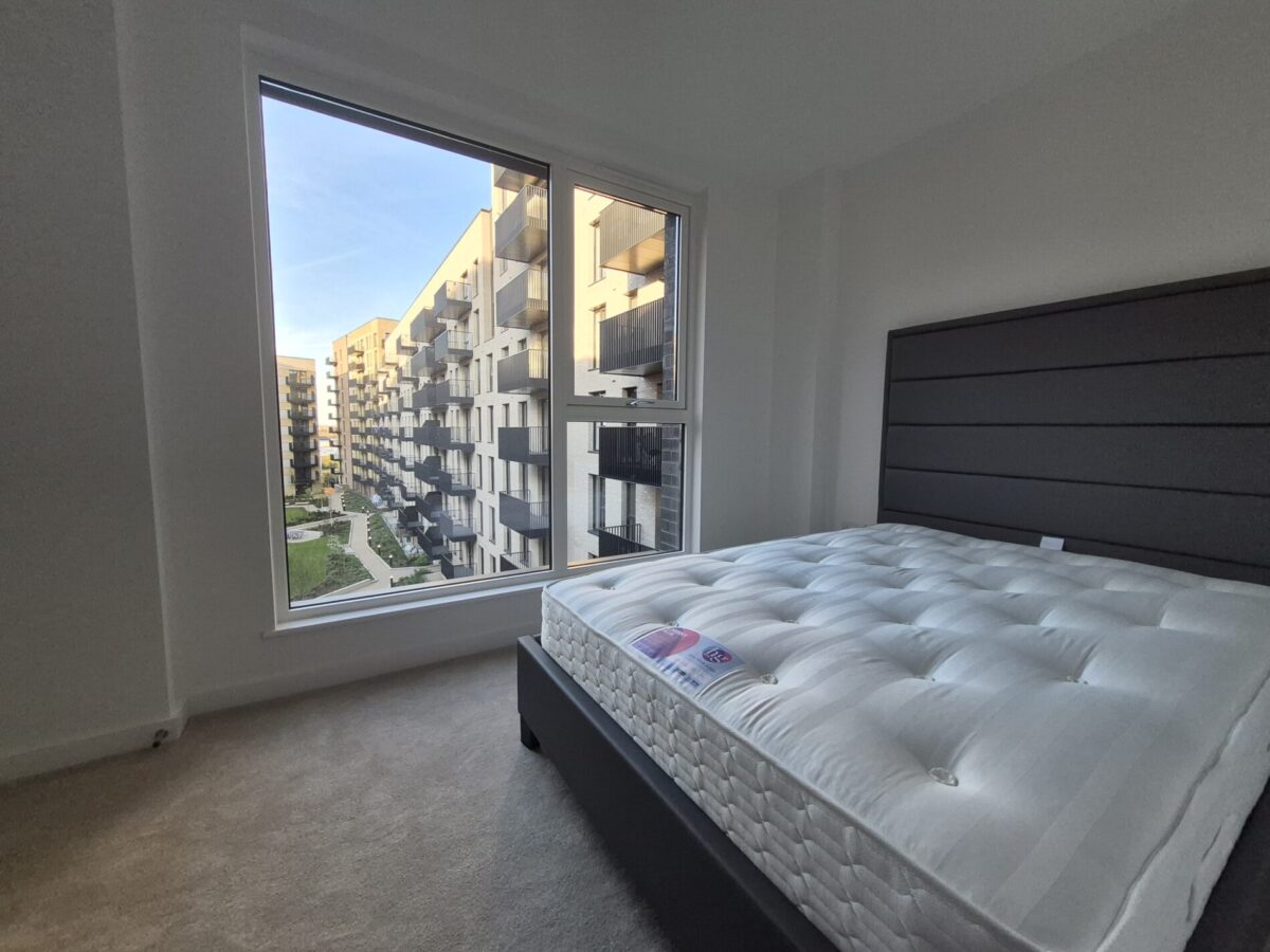 Hayes Village, Excelsa Court, UB3