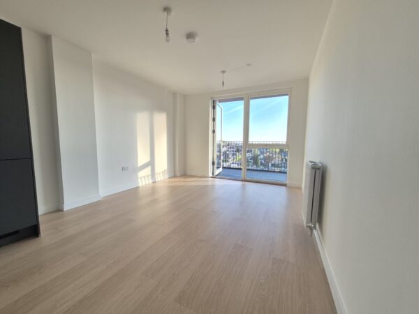 Hayes Village, Excelsa Court, UB3