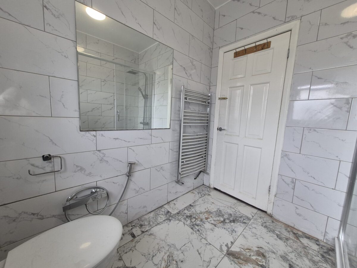 Lynmouth Gardens, Perivale, UB6