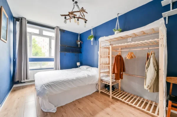 George Loveless House, Diss Street, E2