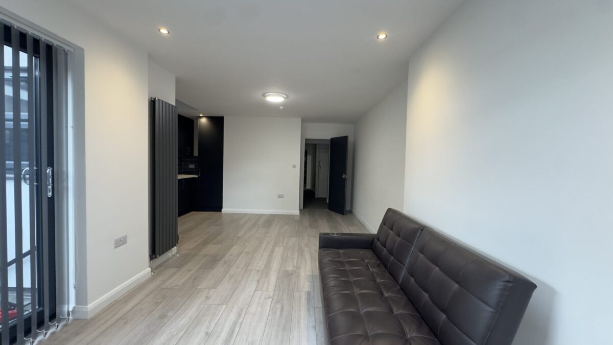 Adelaide Terrace, Brentford, TW8