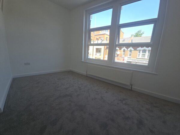 High Road, Willsden, NW10