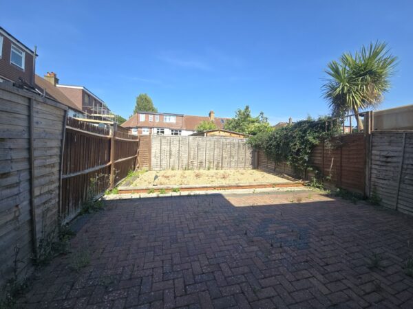 Olive Road, London, W5